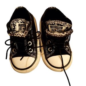 CONVERSE Toddler Boy/Girl Black White Starry Sneakers Size 4